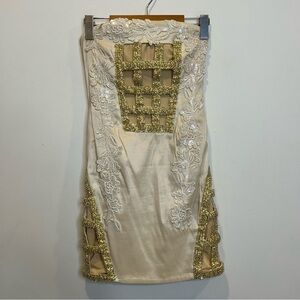 Pascucci Strapless Mini Dress Lace Appliqué Beaded Lattice Details Cream Gold